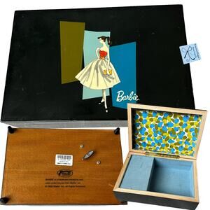 The San Francisco Music Box Company Barbie 2002 Musical Trinket Box